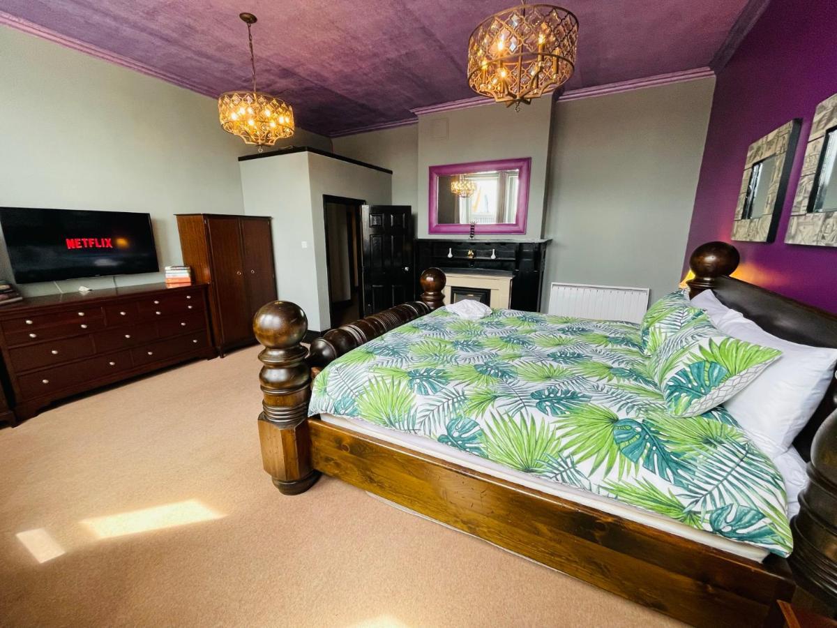 Phoenix Apartments Гул Экстерьер фото